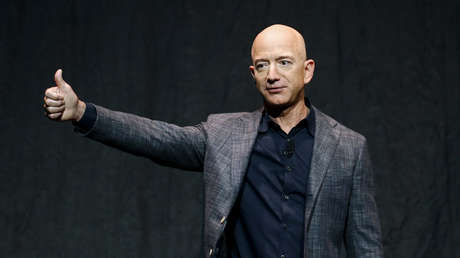 VIDEO: Jeff Bezos se lanza al espacio a bordo del segundo vuelo suborbital comercial