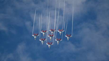 Rusia sella contratos por más de 3.500 millones de dólares durante el salón aeroespacial MAKS 2021