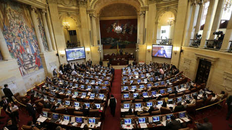 Las 9 preguntas (y respuestas) para entender por qué las víctimas del conflicto armado tendrían 16 curules en el Congreso de Colombia