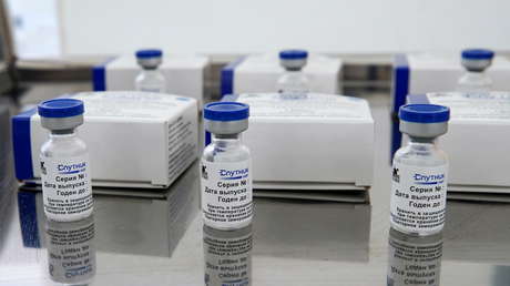 El distribuidor de Sputnik V: El proceso de aprobación por la Agencia Europea de Medicamentos "avanza de manera positiva y profesional"