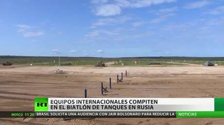 Equipos internacionales compiten en el biatlón de tanques en Rusia