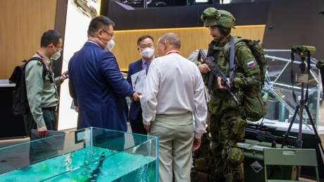 Desarrollan en Rusia un exoesqueleto de combate con motores eléctricos que sería parte del equipamiento de los soldados del futuro