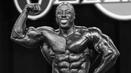 Hallan muerto al fisiculturista George Peterson, días antes de su presentación en Míster Olympia