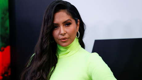 Exigen a la viuda de Kobe Bryant que se someta a evaluación psiquiátrica en su demanda por la filtración de fotos del accidente donde murió su marido