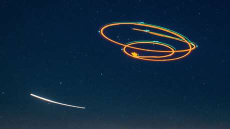 "¿Podría venir de forma extraterrestre?": la jefa de inteligencia de EE.UU. admite que "hay algo más que simplemente no comprendemos" sobre los ovnis