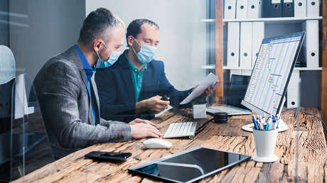 El virus, la inflación y China: ¿qué temas influirán en las bolsas mundiales en 2022?