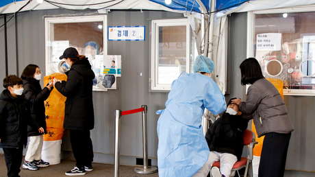 La OMS alerta que la variante ómicron puede "tener un impacto importante en el curso de la pandemia"