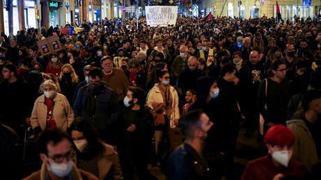 La lección de 'Parque Jurásico' sobre las contradicciones y por qué importa cada vez más en la política de la puerilidad