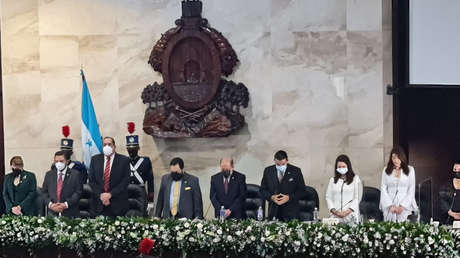 El Congreso de Honduras se instala con dos sesiones paralelas que agudizan el conflicto político en víspera de la asunción de Xiomara Castro