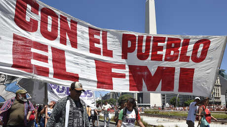 Argentina enfrenta una semana clave para la renegociación de su deuda con el FMI