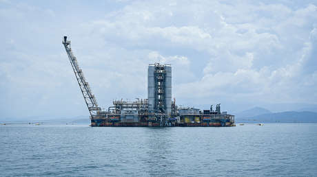 Así convierten en una fuente de energía el "lago asesino" de Ruanda, que podría amenazar la vida de 2 millones de personas