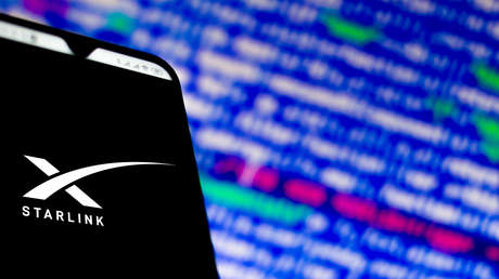 "Starlink está aquí. Gracias, Elon Musk": Llega a Ucrania una nueva carga de terminales para la conexión satelital