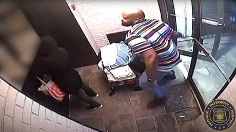 Una mujer asiática recibe 125 puñetazos en la cabeza y el rostro a manos de un agresor en EE.UU.