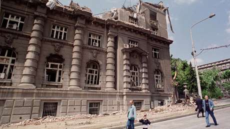 "Nunca olvidaremos quién bombardeó nuestra embajada en Yugoslavia": China pone en duda el papel de la OTAN como garante de la paz y la estabilidad