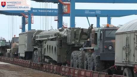 Eslovaquia anuncia haber donado a Ucrania un sistema de defensa aérea S-300