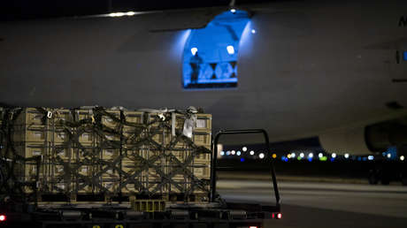 EE.UU. envió 5 aviones con "asistencia militar" a Ucrania