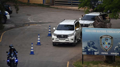 Un inédito simulacro policial en Honduras prepara la extradición a EE.UU. , "en cualquier momento", del expresidente Juan Orlando Hernández