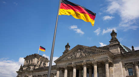 Legisladores alemanes aprueban el envío de armas pesadas a Ucrania