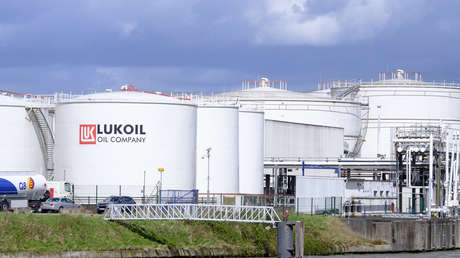 La Comisión Europea propone "prohibir todo el petróleo ruso en Europa": ¿en qué consiste el embargo y qué consecuencias tendrá si se adopta?