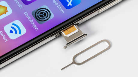 Revelan que Steve Jobs quería que el iPhone original no tuviera ranura para tarjeta SIM