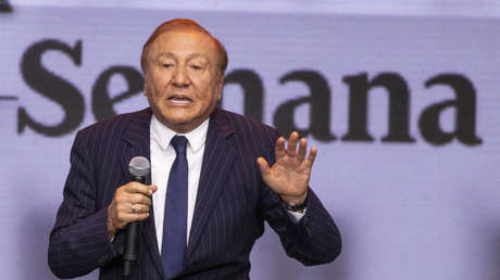 "El ideal es que las mujeres se dedicaran a la crianza": La retahíla de salidas misóginas y xenófobas del 'Trump andino' que podría presidir Colombia