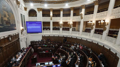 Cautela del Gobierno y campañas por el 'Apruebo' o 'Rechazo': ¿qué pasa en Chile a tres meses del plebiscito sobre la nueva Constitución?