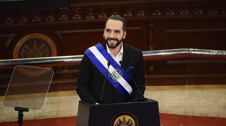 Bukele denuncia que las pandillas tratan de "evolucionar hacia una guerrilla" con ayuda de organizaciones internacionales