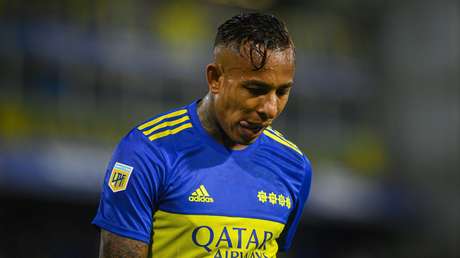 "Siento dolor al verlo jugar": La expareja de Sebastián Villa que lo denuncia por abuso sexual ratifica por primera vez en público sus acusaciones