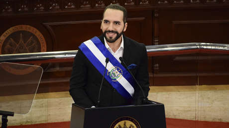 "Dejen de ver la gráfica y disfruten de la vida": Nayib Bukele aconseja tener paciencia a los que sufren por el desplome del bitcóin