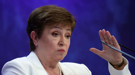 El FMI afirma que "se está estrechando el camino para evitar una recesión en EE.UU."