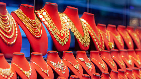 Ladrones vestidos como 'Peaky Blinders' roban joyas de una reconocida feria de arte en Países Bajos a plena luz del día (VIDEO)