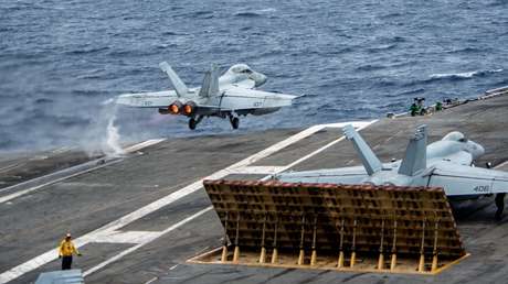 El grupo de ataque de portaviones estadounidense Ronald Reagan realiza "operaciones de seguridad" en el mar de la China Meridional