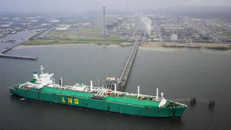 El presidente de Polonia viaja a Nigeria en busca de gas y petróleo