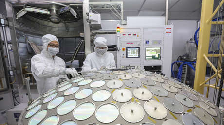 Restricciones tecnológicas de EE.UU. contra China ¿A quién pueden perjudicar más a largo plazo?