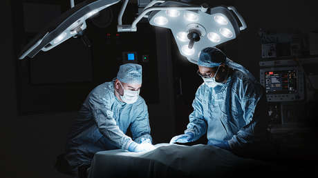 Una bebé de 13 meses en Madrid recibe el primer trasplante del mundo de intestino de una persona fallecida