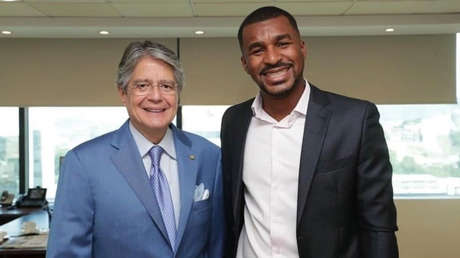 Queman la camioneta y disparan contra la vivienda del exfutbolista y actual candidato a alcalde en Ecuador Frickson Erazo