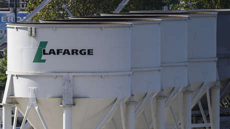 La cementera francesa Lafarge pagaba millones al Estado Islámico durante la cúspide de su actividad terrorista