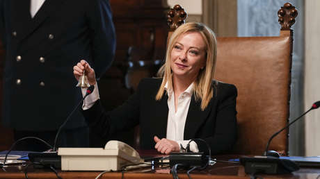 Meloni levanta polémica en Italia al pedir ser llamada "primer ministro"