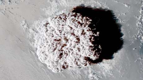 La erupción del volcán de Tonga arrojó la columna de gases más grande de la que se tenga registro