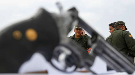 Petro advierte que el conflicto armado en Colombia podría escalar como en Medio Oriente