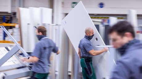 Una empresa de EE.UU. despide a todos sus 2.700 trabajadores con un mensaje mientras dormían