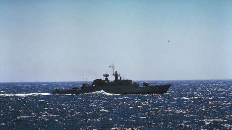 EE.UU. acusa a Irán de cometer un "acto peligroso" en el estrecho de Ormuz