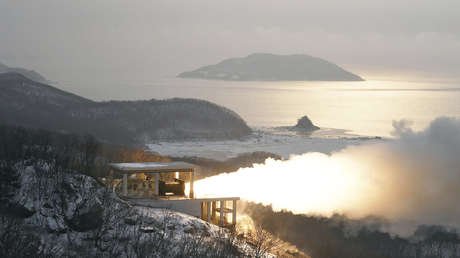Corea del Norte confirma una "importante" prueba de su primer satélite de reconocimiento militar