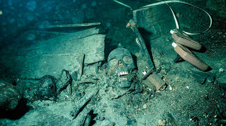 ¿Qué pueblos fueron parte de una gran migración a Escandinavia en la era vikinga?