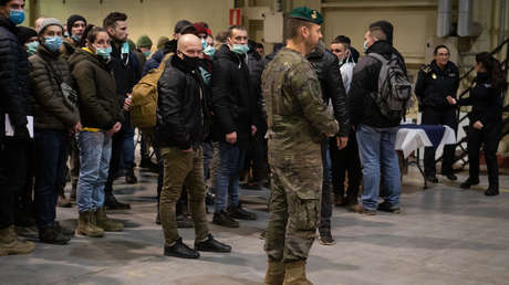 España recibe a más de 200 militares ucranianos para adiestramiento militar