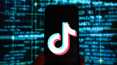 Una mujer se viraliza en TikTok al hacer "recuerditos" para su funeral sin ni siquiera estar enferma