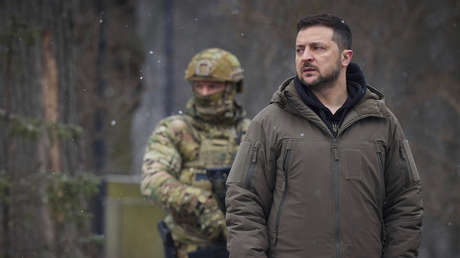 Zelenski insta a Macron a que excluya a los atletas rusos de los Olímpicos de 2024