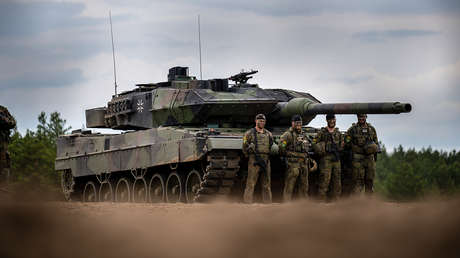 Presiones, amenazas y traiciones: Europa frente al envío de carros de combate Leopard a Ucrania