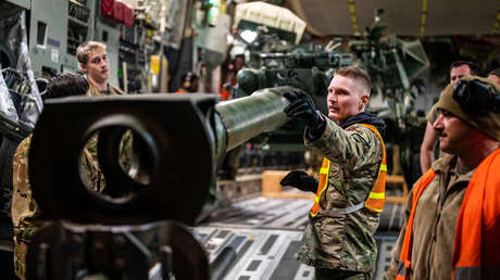 Una alta funcionaria del Pentágono afirma que Ucrania debe empezar a pagar por las armas que recibe