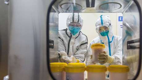 Pekín tacha de manipulación política la idea del FBI sobre el origen de laboratorio del covid